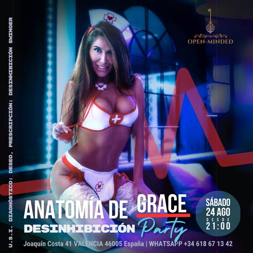 Mujer disfrazada de enfermera en un ambiente festivo, promoviendo la fiesta “Anatomía de Grace” en un local swinger de Valencia.